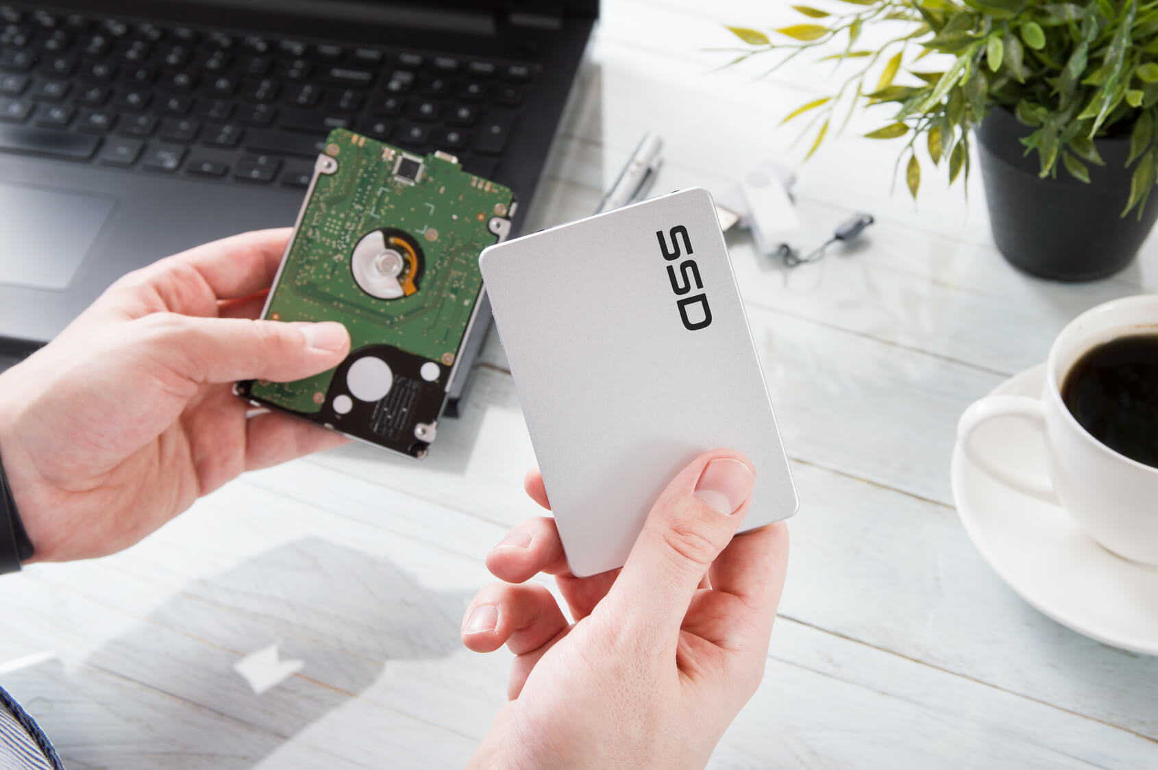 SSD Nedir? | Hosting ve Sunucu Altyapılarında SSD Teknolojileri